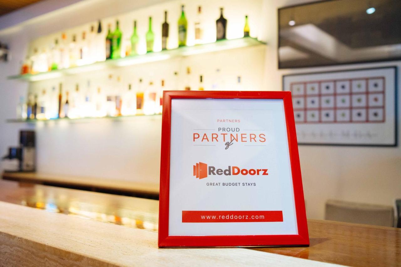 Reddoorz Plus Near Naia Expressway Pasay Exterior foto